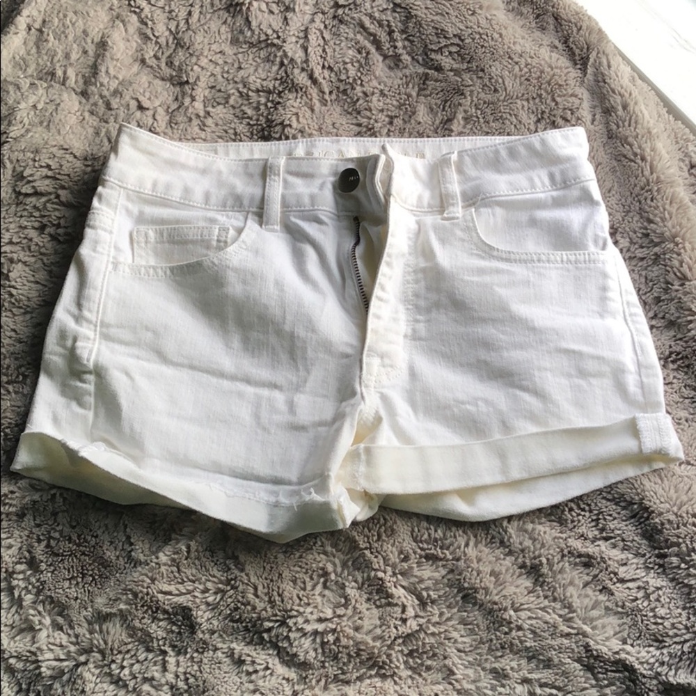 White American Eagle Shorts